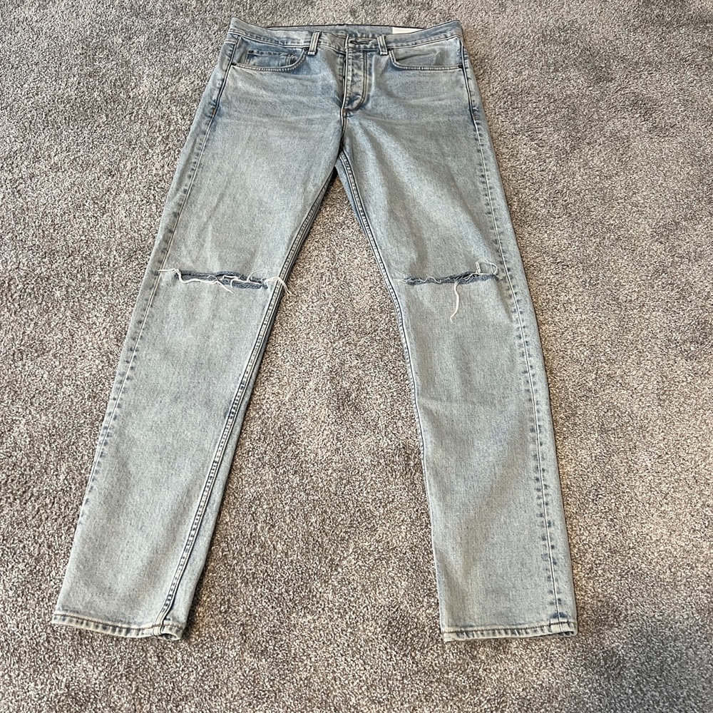 Rag and Bone light wash ripped denim size 33 slim fit